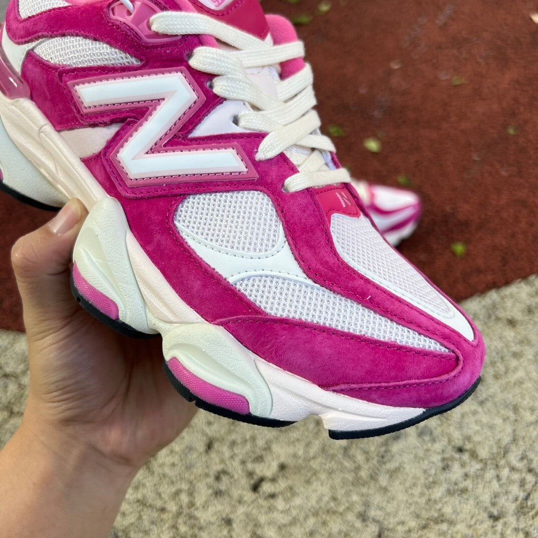 New Balance 9060 "Rosa Fucsia"