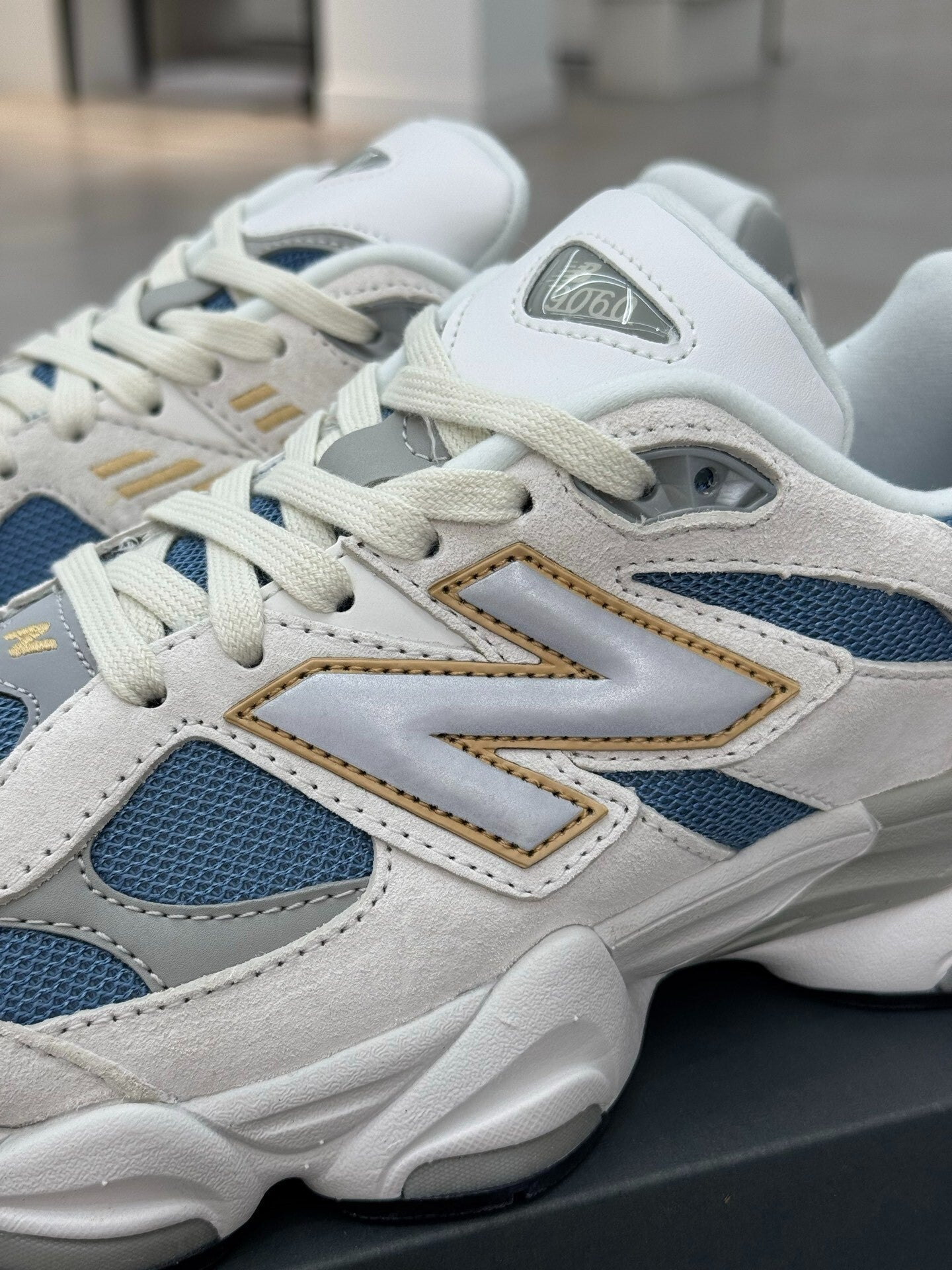 New Balance 9060 Heron Blue Grey