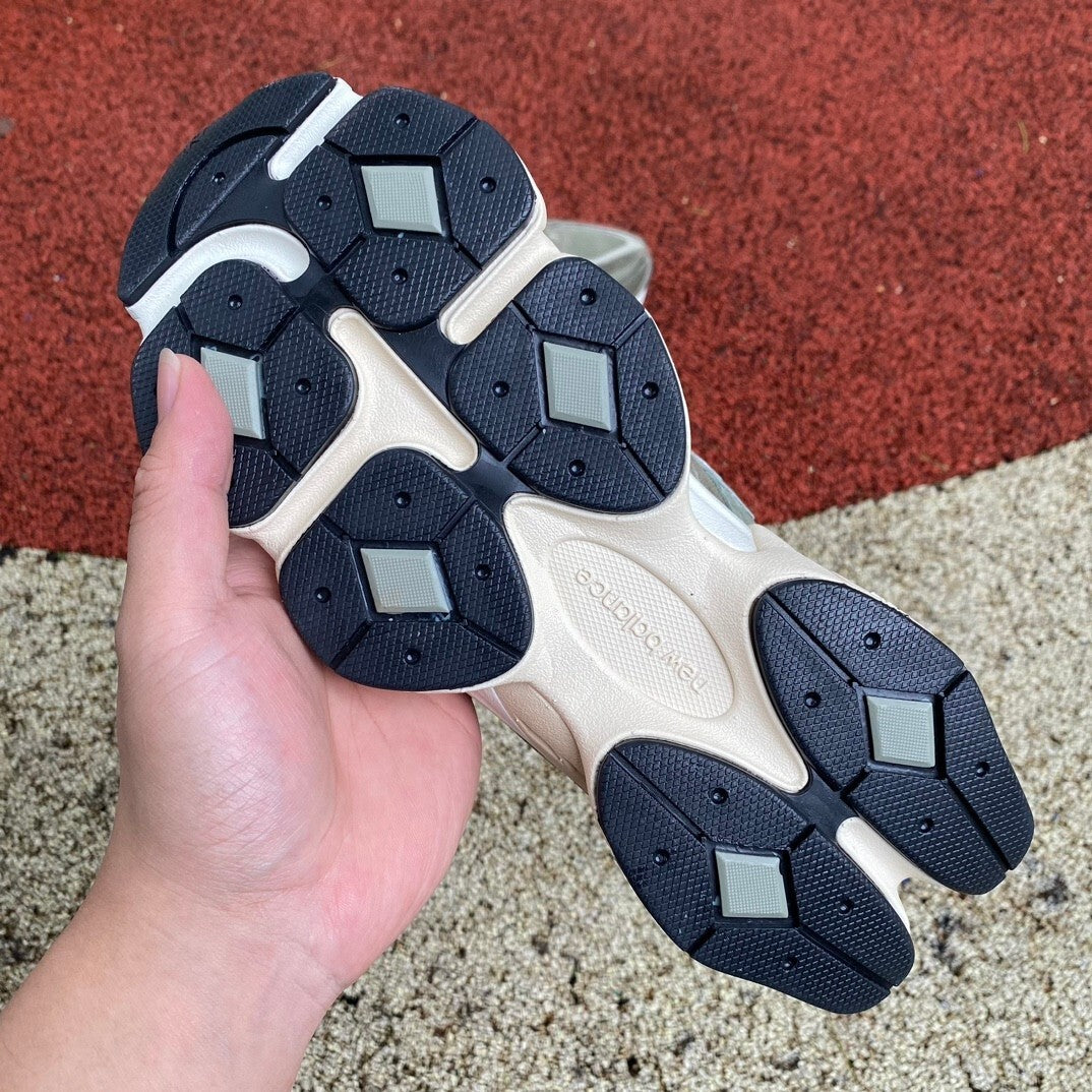 New Balance 9060 Dark Camo Sandstone