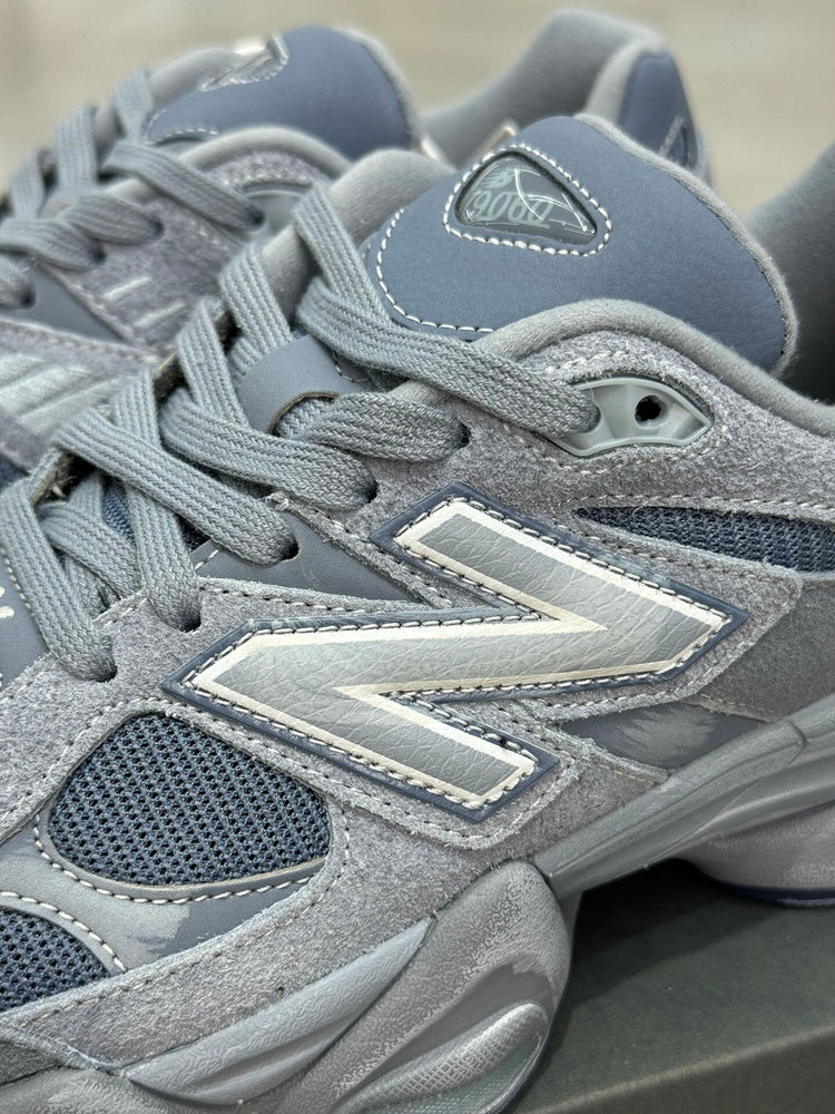 New Balance 9060 Vintage Indaco