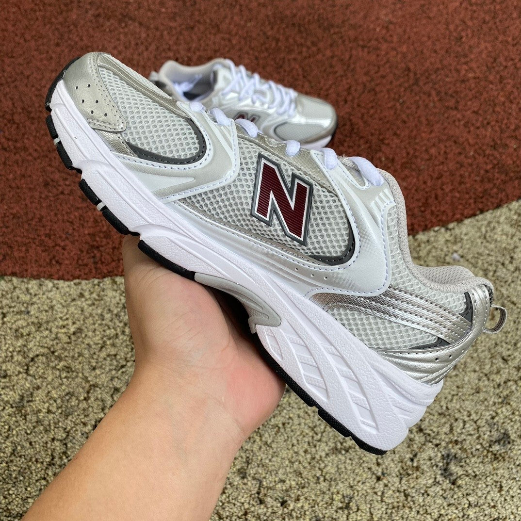 New Balance530 Metallic Burgundy