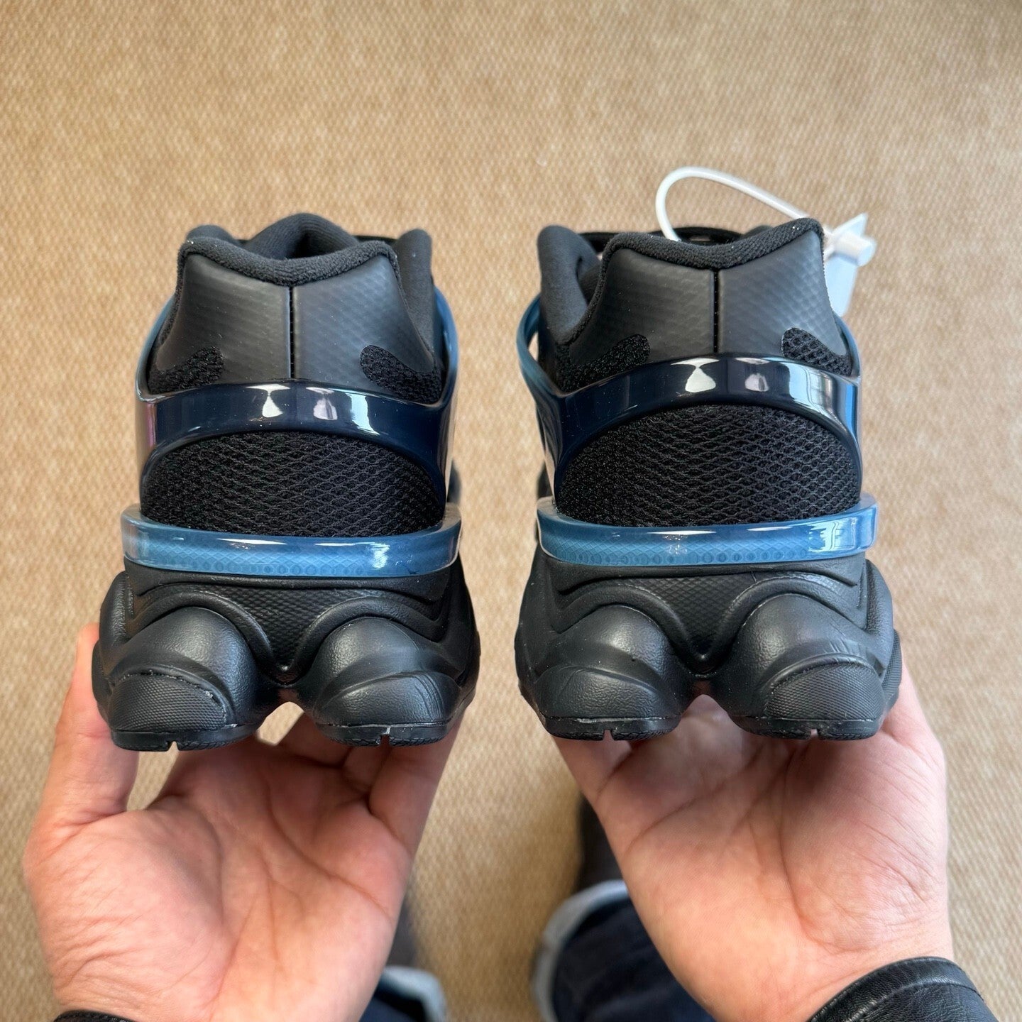 New Balance 9060 Navy Blue Black Gradient