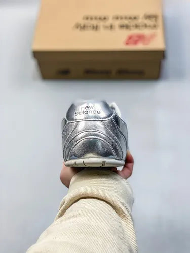 New Balance x MIU MIU 530