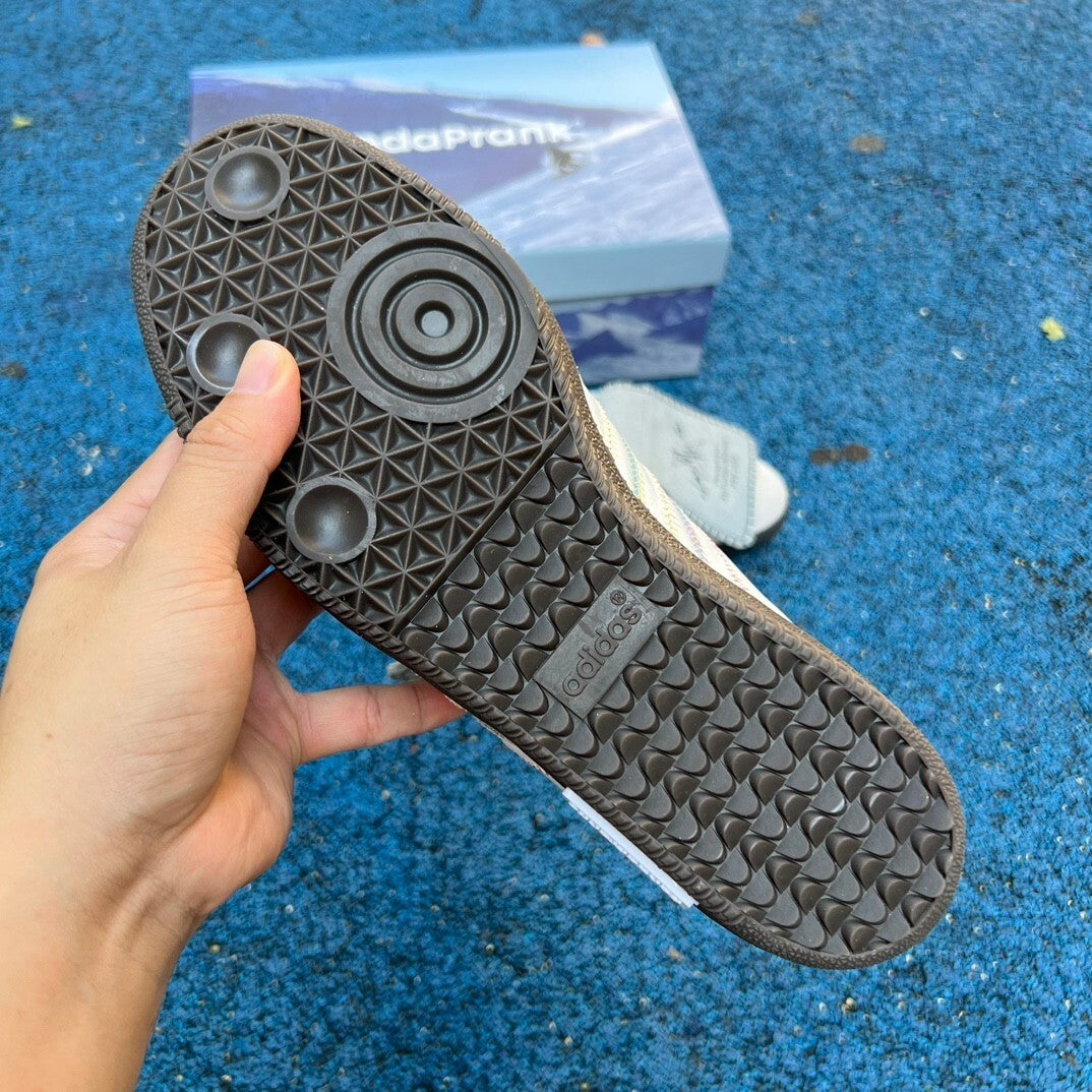 80s adidas originals Samba OG panda prank IG1025