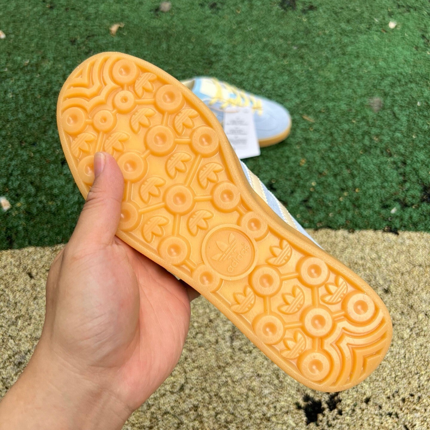 Adidas Gazelle Indoor 'Valentine's Day - Glow Blue'