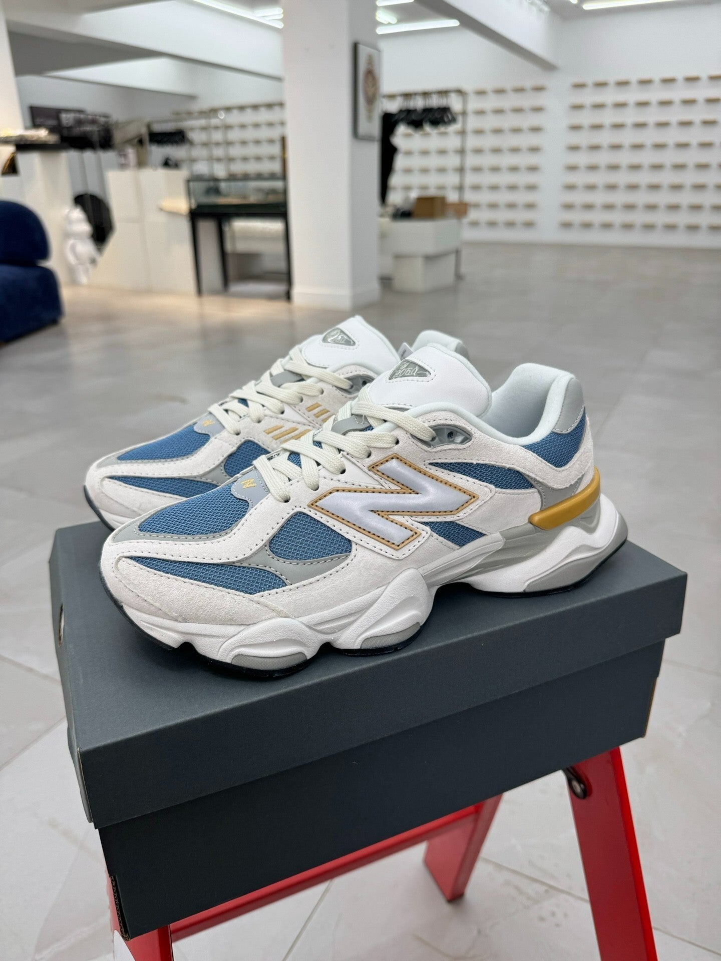 New Balance 9060 Heron Blue Grey