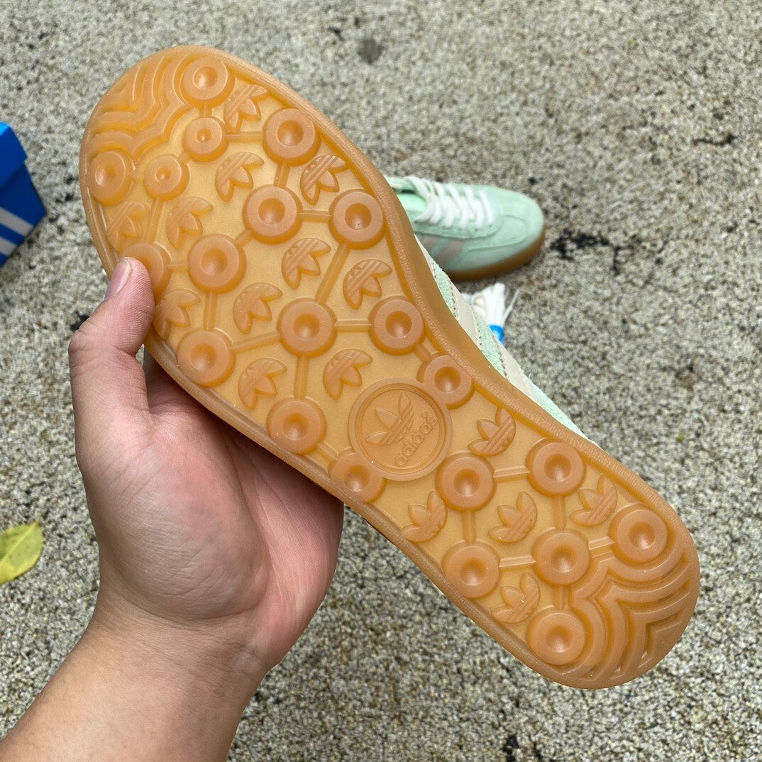 Adidas Originals Gazelle Indoor W Semi Green Spark