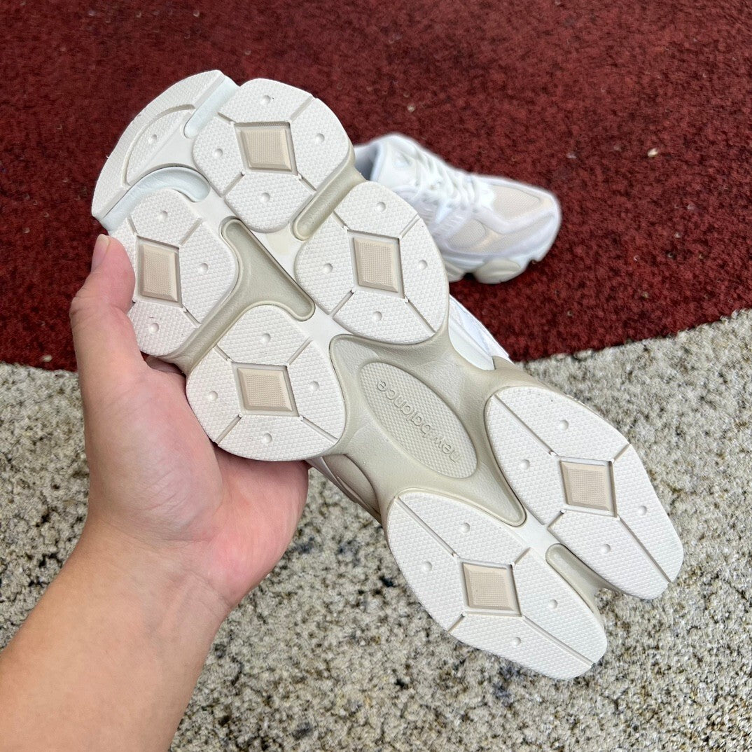 New Balance 9060 'Beige Bianco'