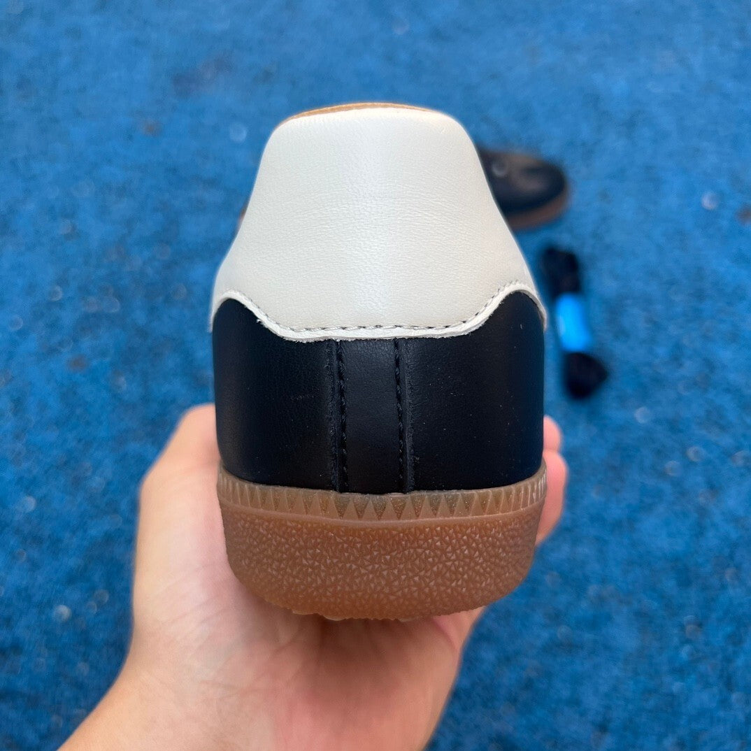 Adidas x JJJJound Samba OG "Core Black/Off White-Gum