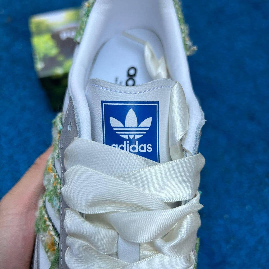 Adidas Samba OG Panda Prank