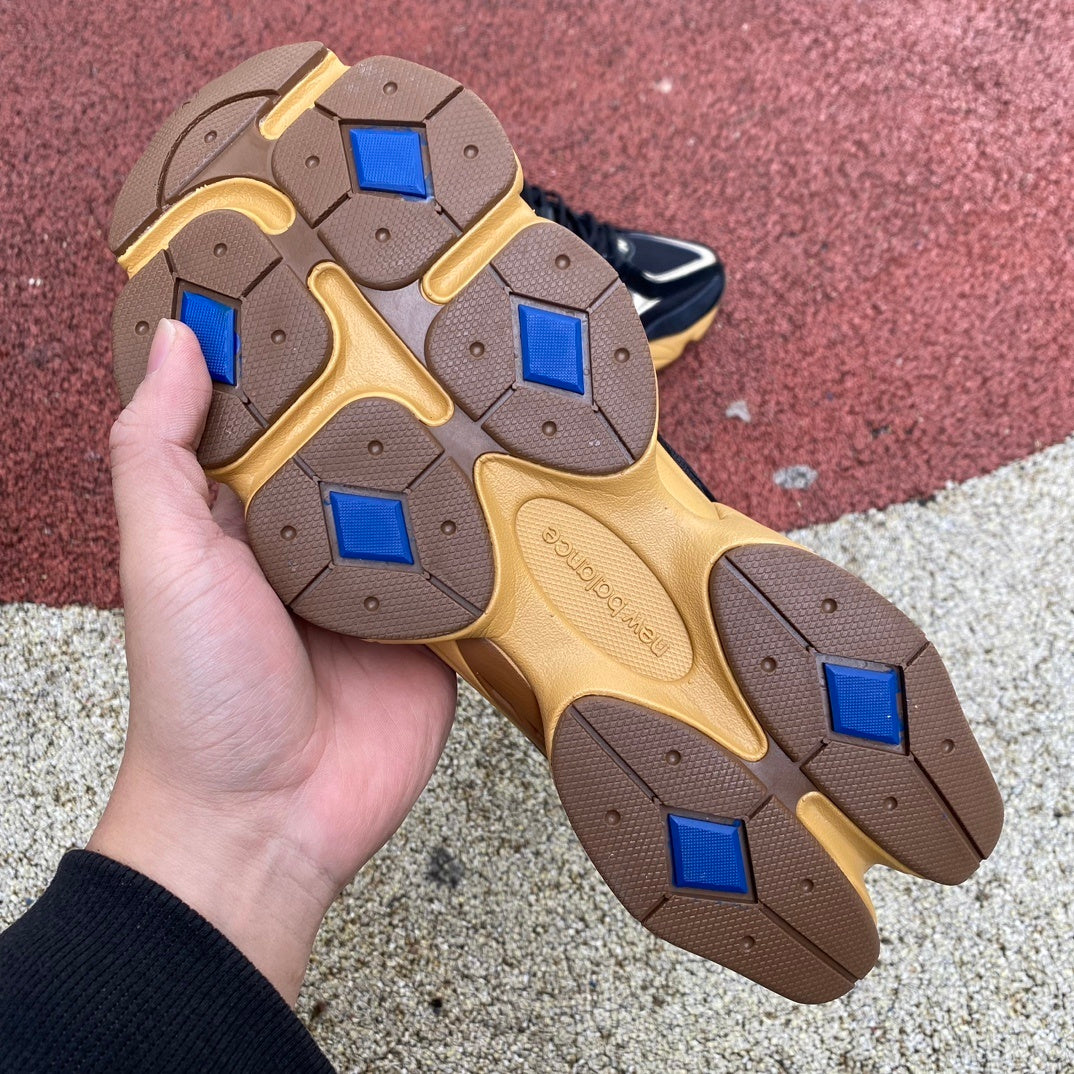 New Balance 9060 Randomevent The Sweetness of Kin