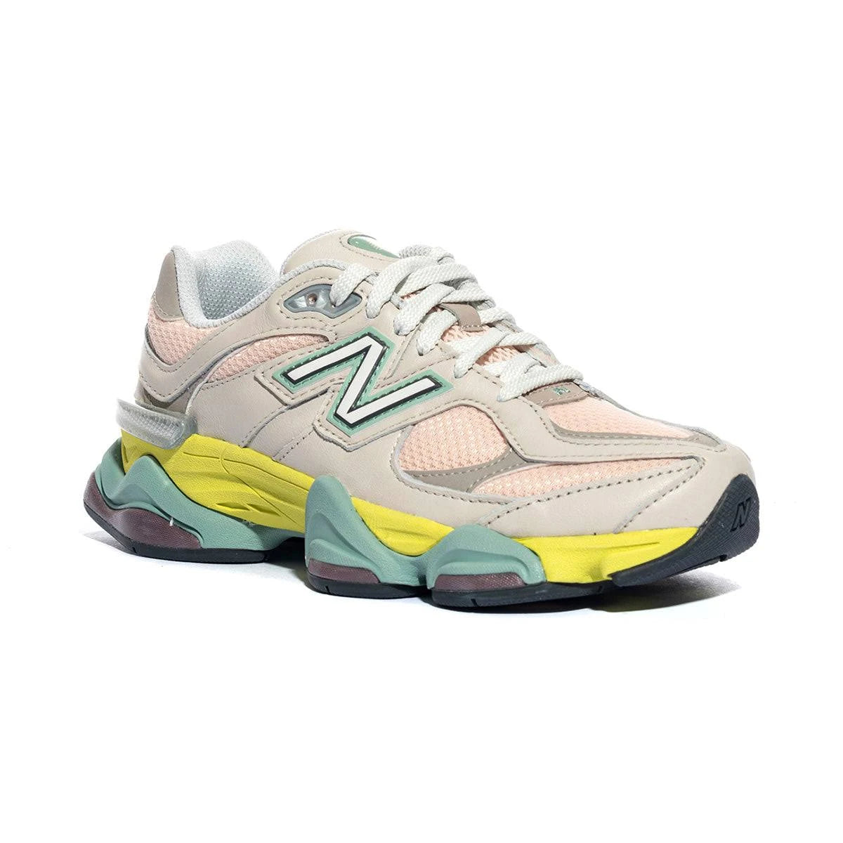 New Balance 9060 "Moonbeam & Vintage Rose"