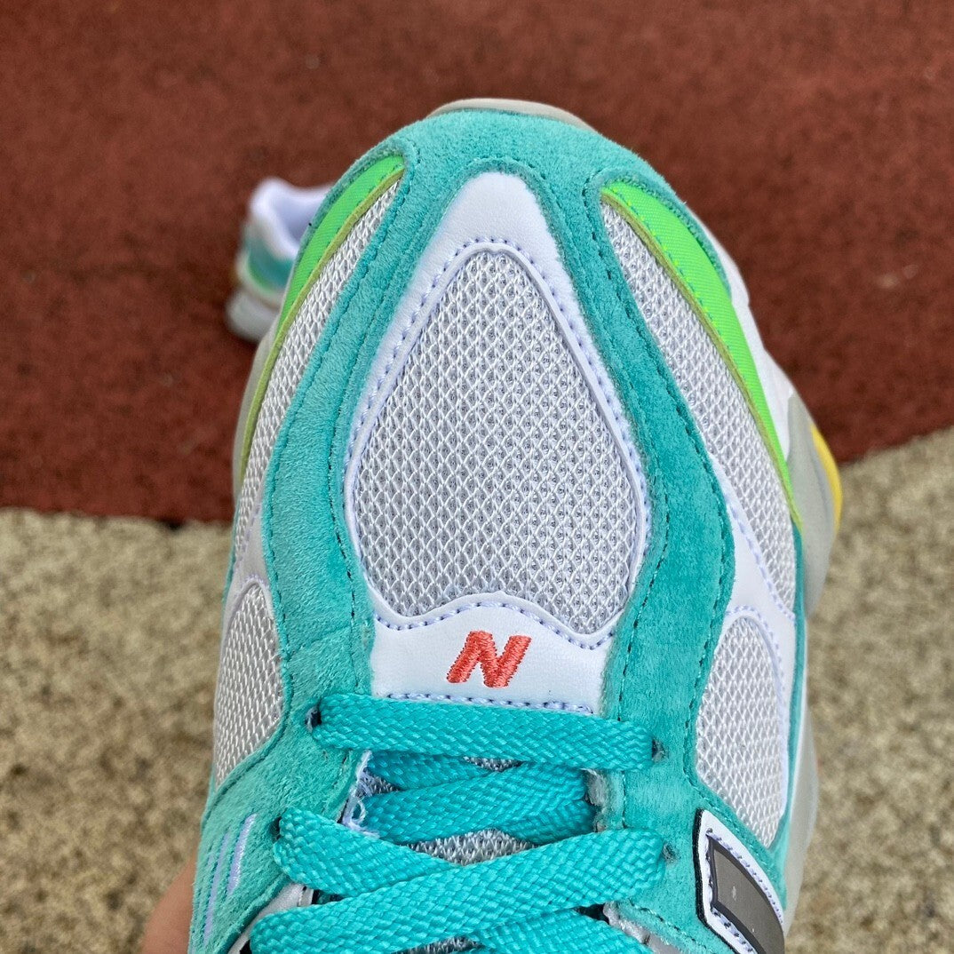 New Balance 9060 DTLR Cyan Burst