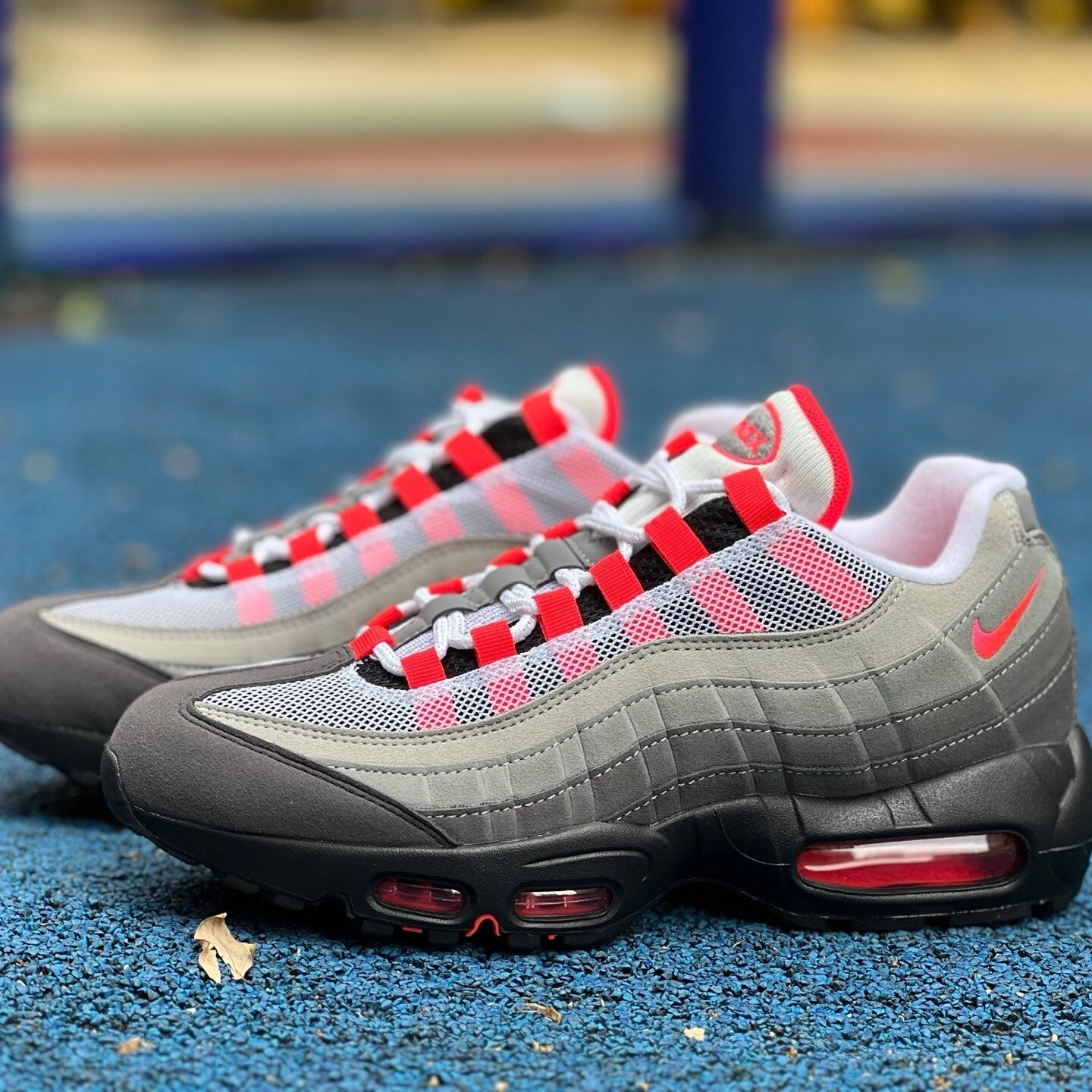 Nike Air Max 95 OG Neon AT28