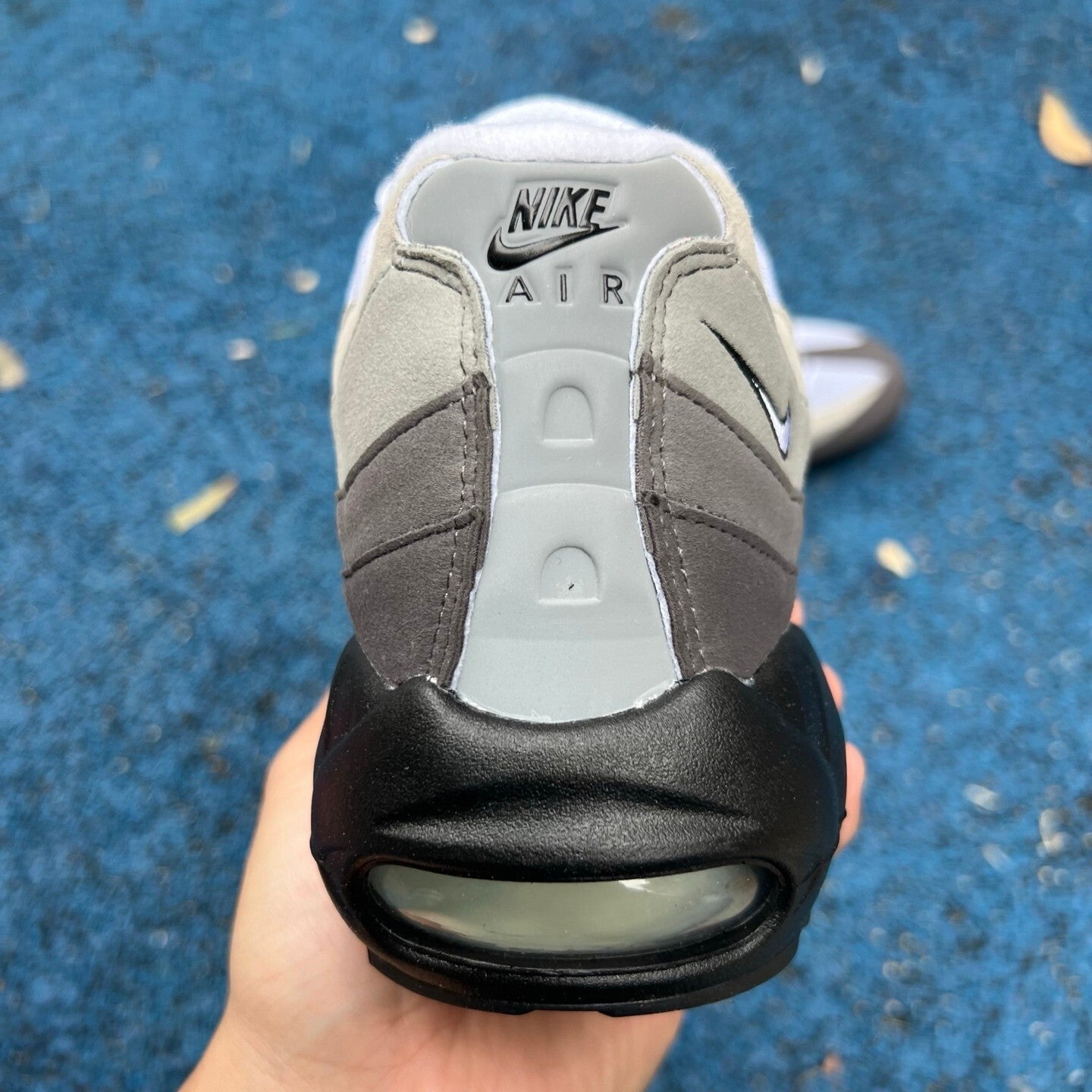 Nike Air Max 95 OG Neon