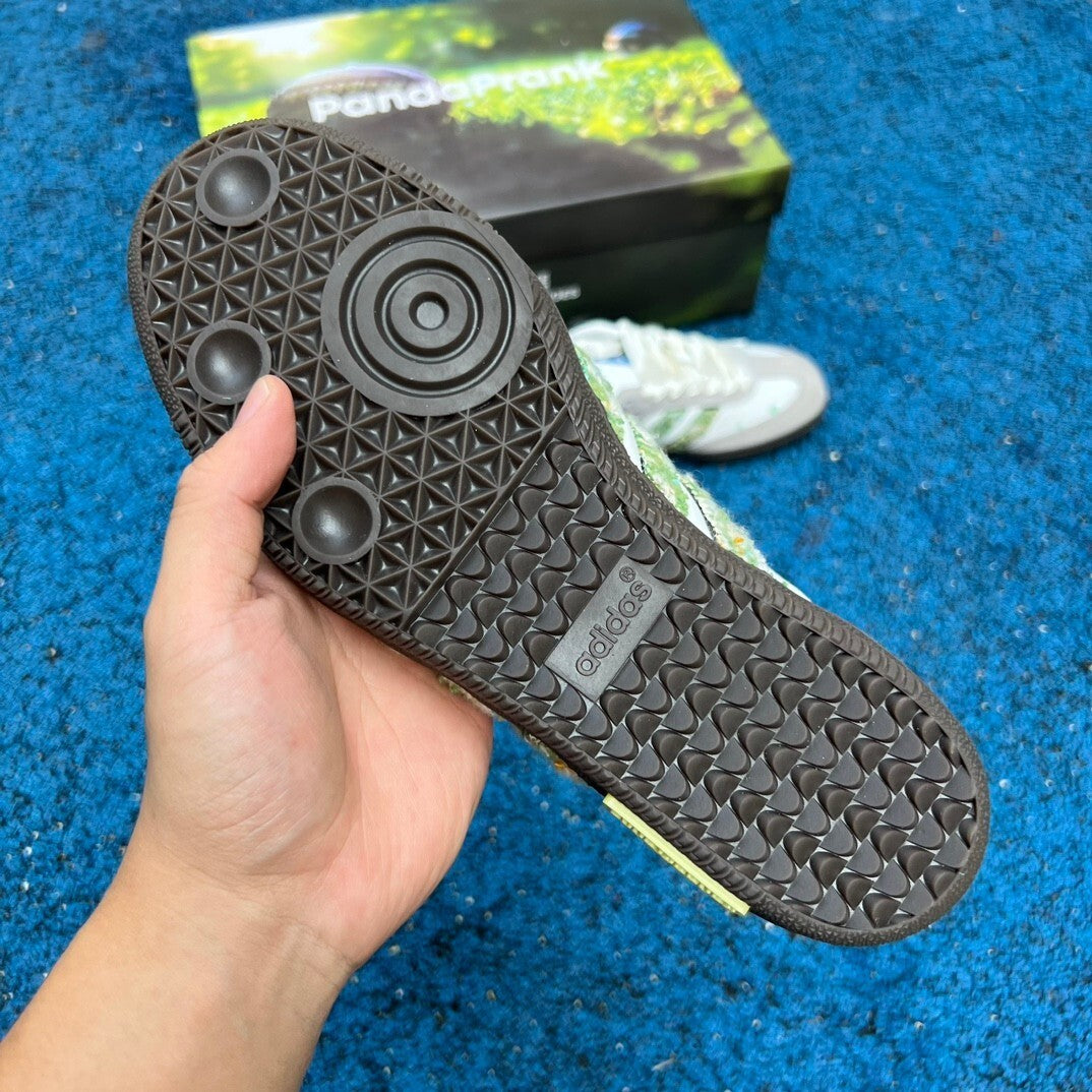 Adidas Samba OG Panda Prank