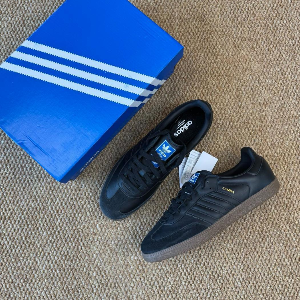 Adidas Originals Samba "Core Black & Gum"