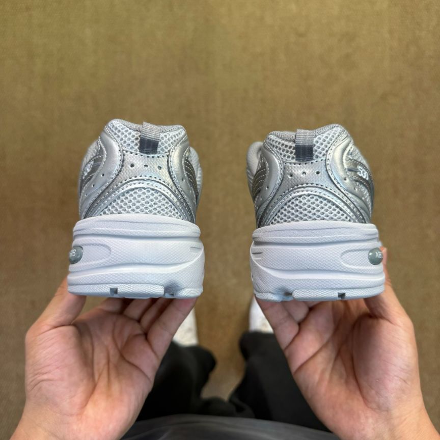New Balance 530 Silver Grey