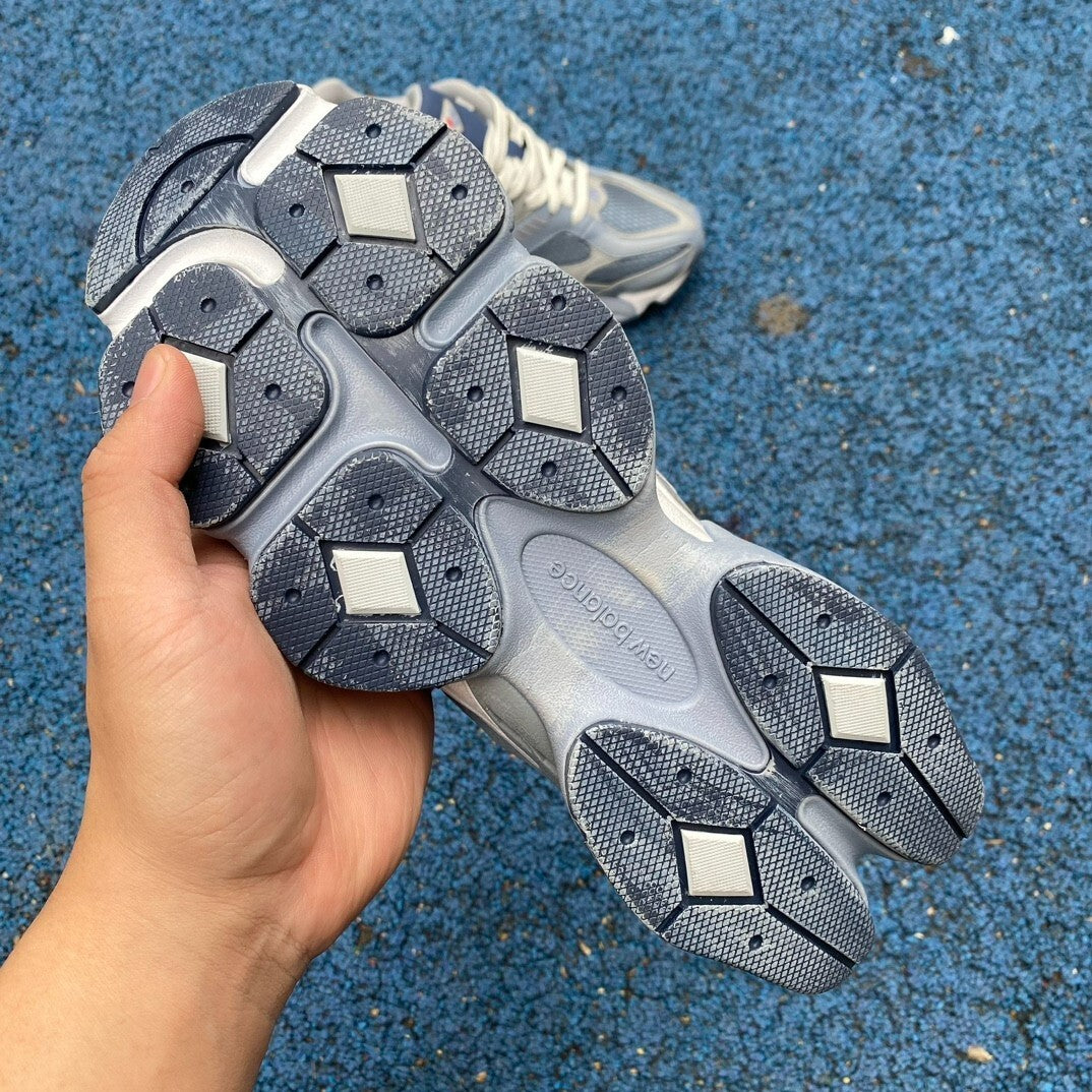 New Balance 9060 Moon Daze