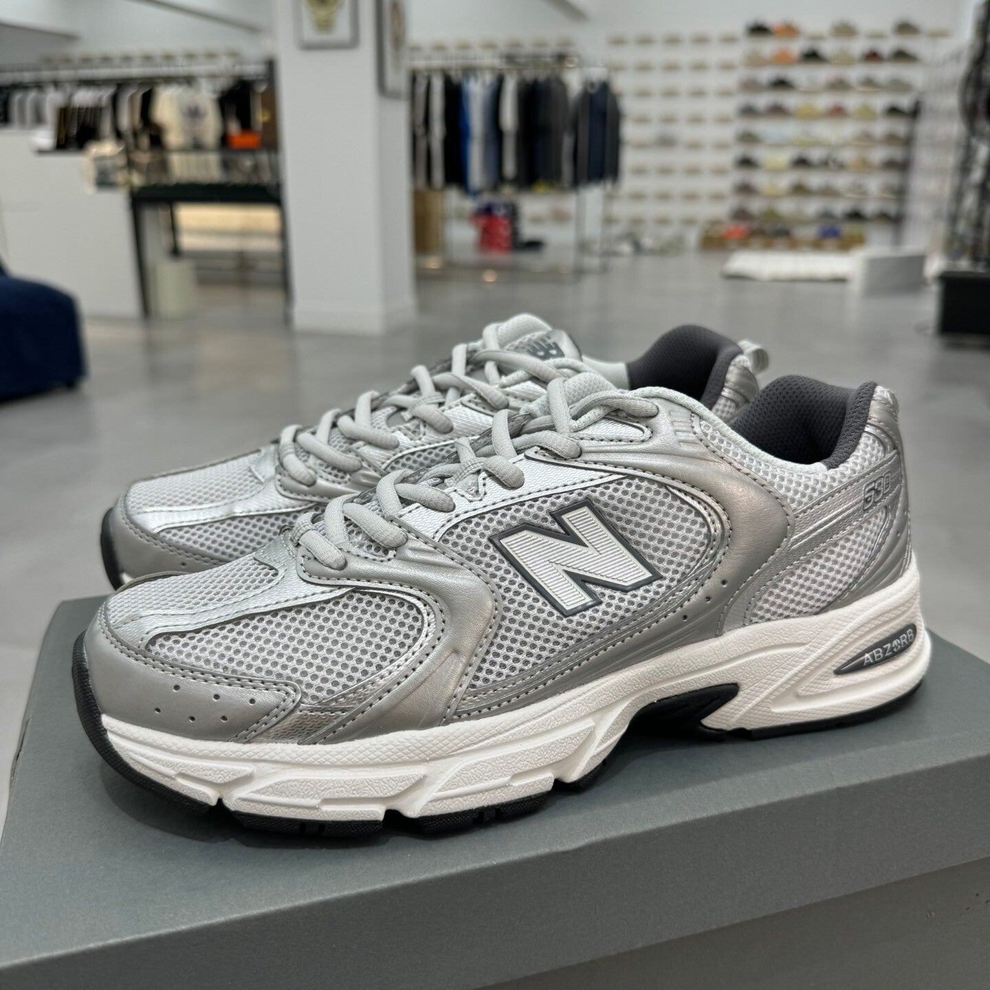 New Balance 530 Grey Matter Silver Metallic