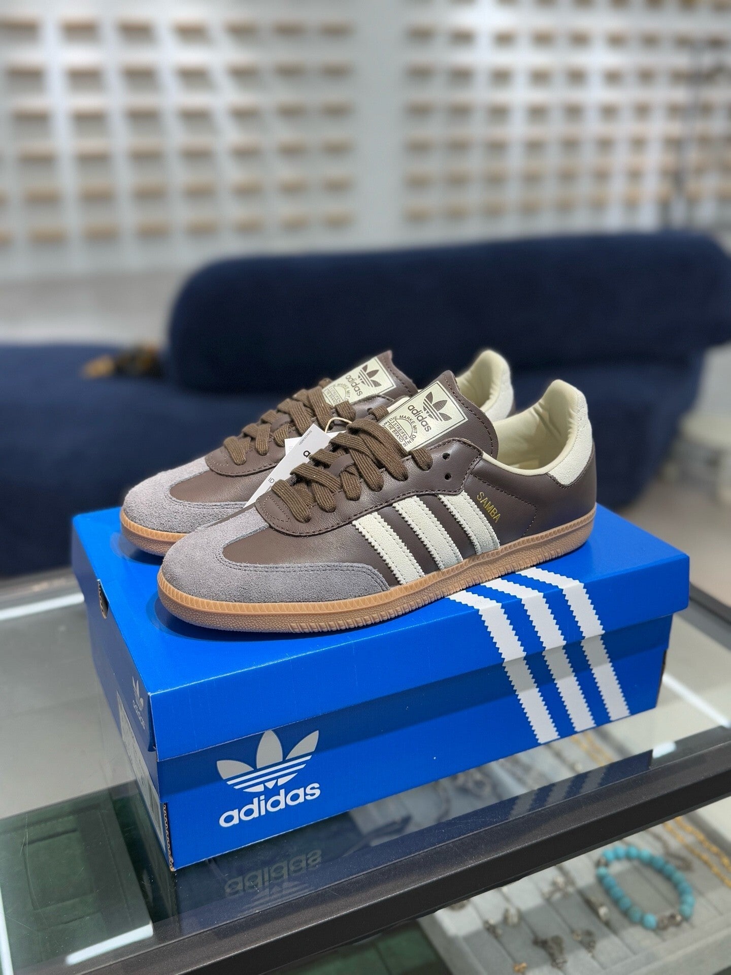 Adidas originals ‘Samba’ Low-Top Sneakers in Chocolate, Mocha