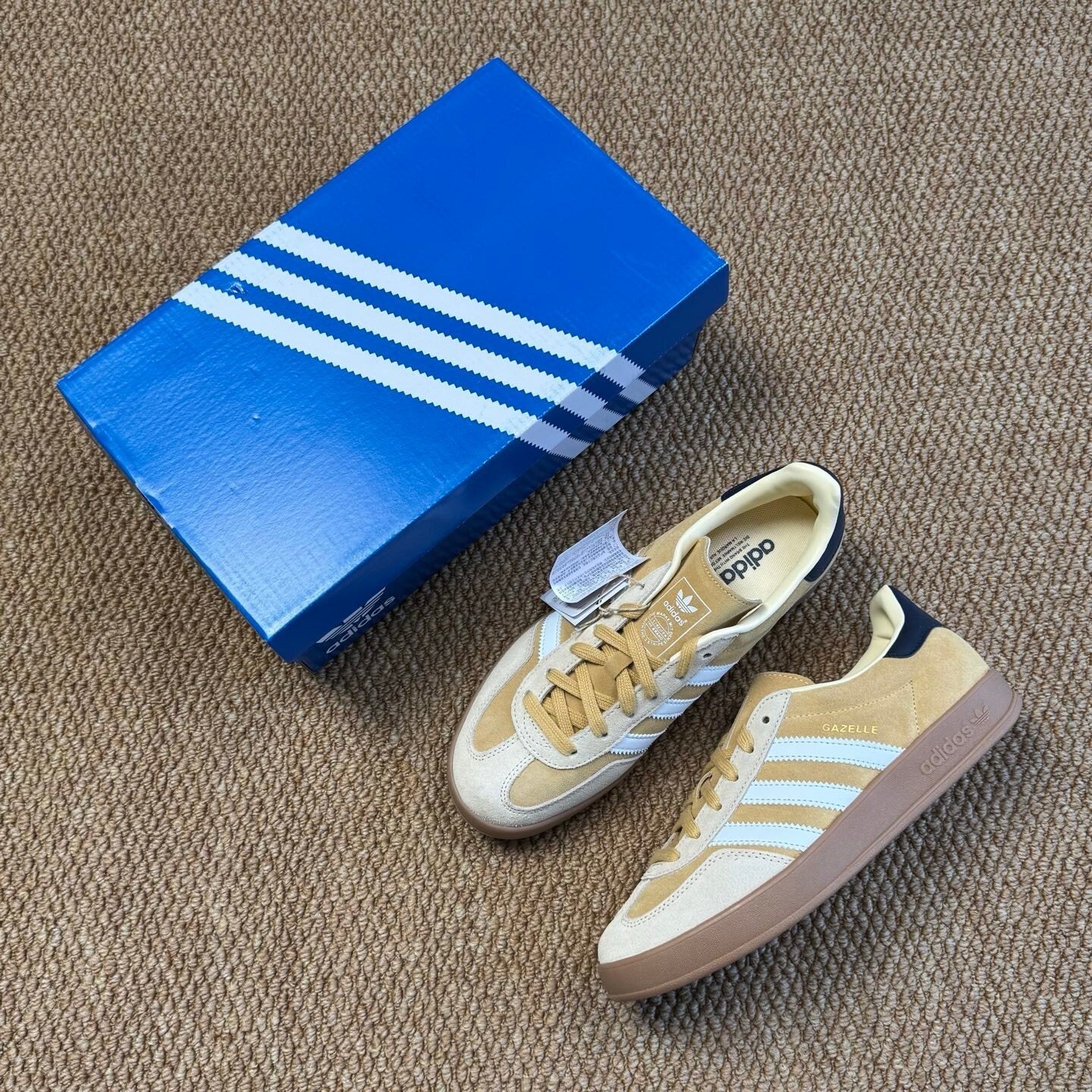 Adidas Gazelle Indoor Oat Unisex Sneakers Tan Cloud-White Shadow-Navy