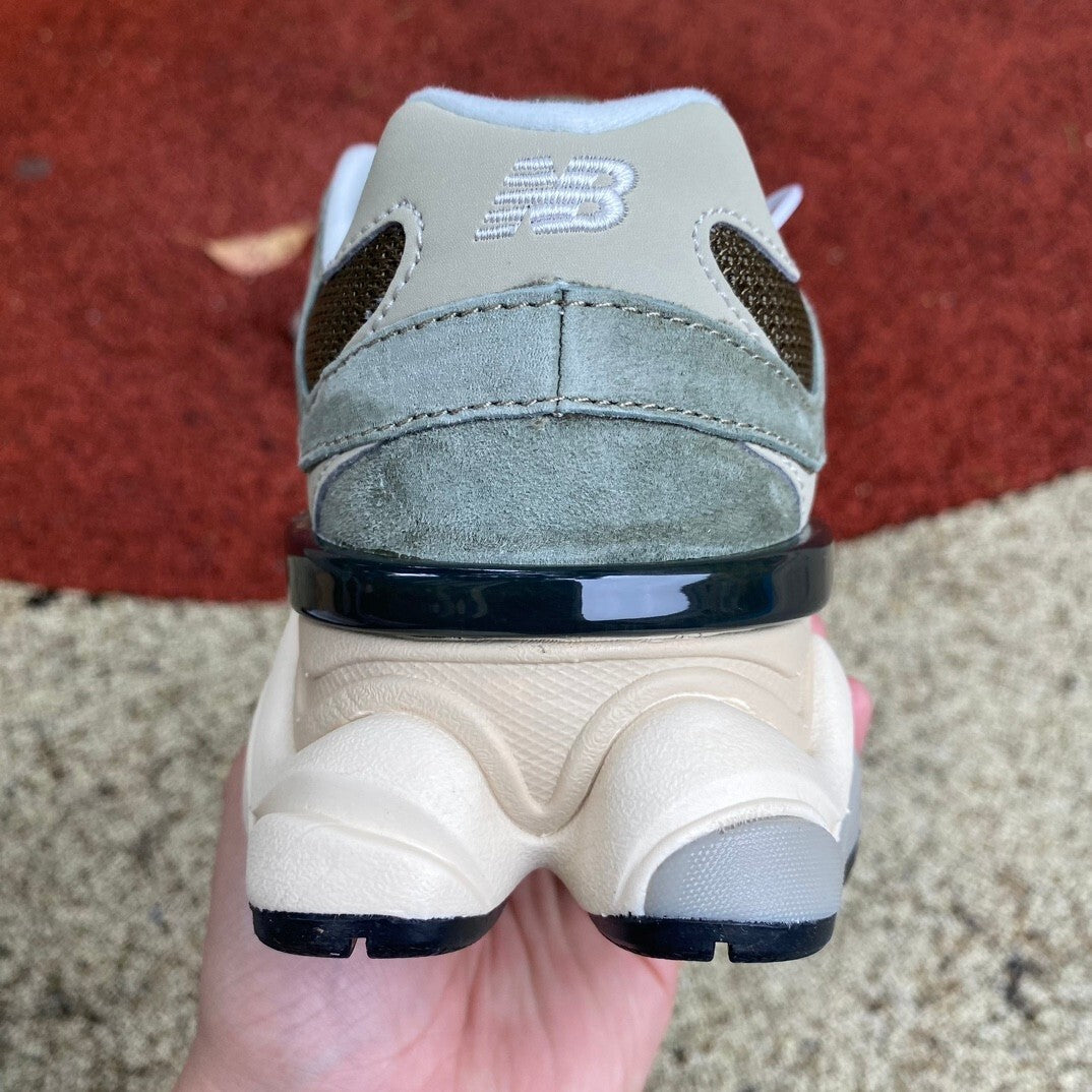 New Balance 9060 Dark Camo Sandstone