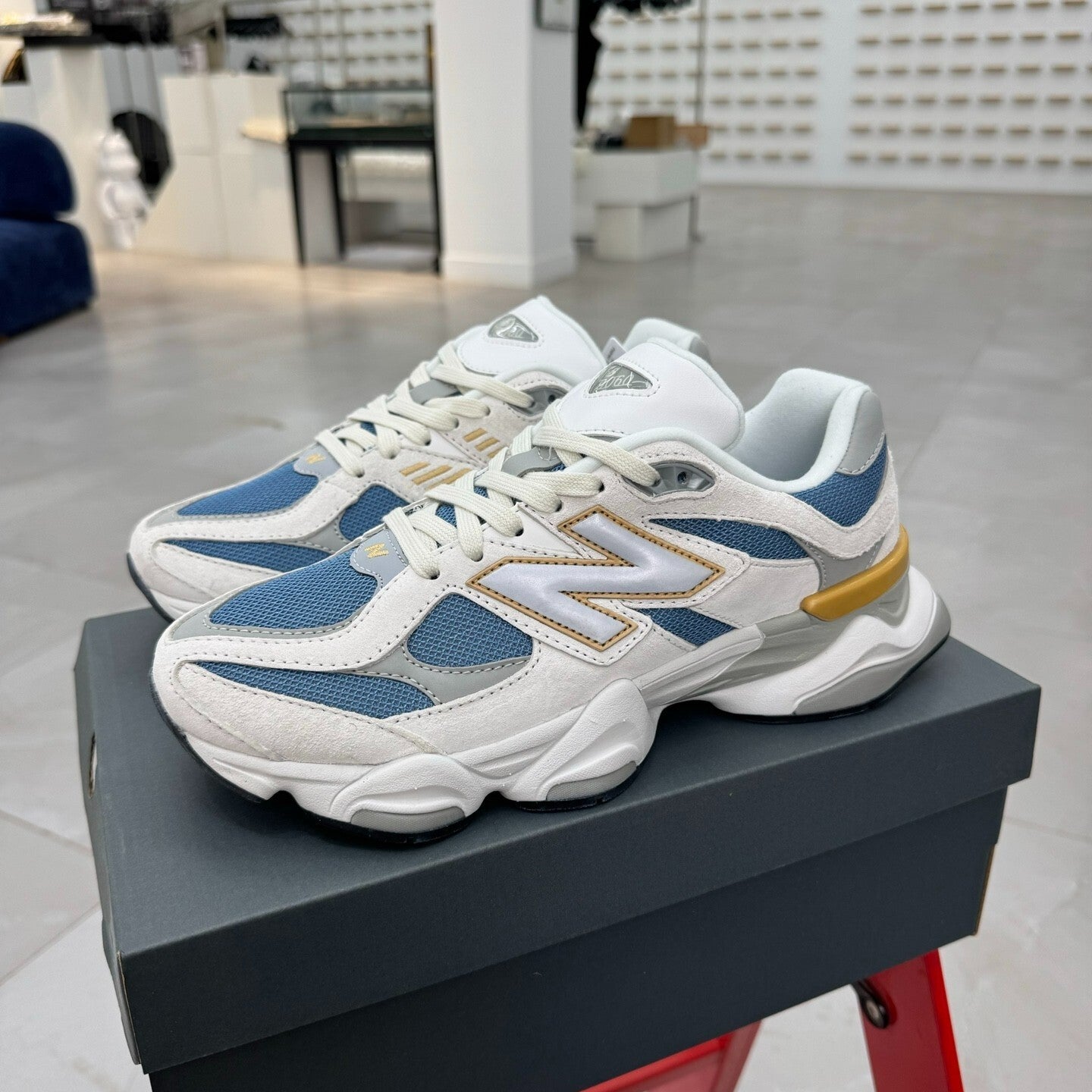 New Balance 9060 Heron Blue Grey